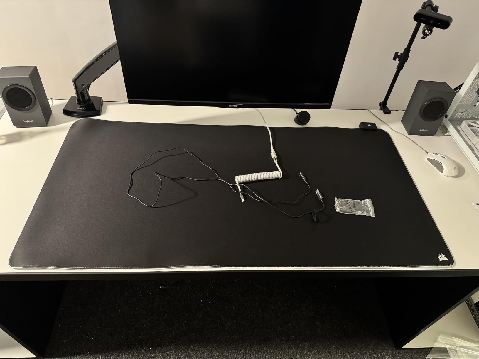 Corsair MM700 RGB Extended Cloth Gaming Mouse Pad - 36.6