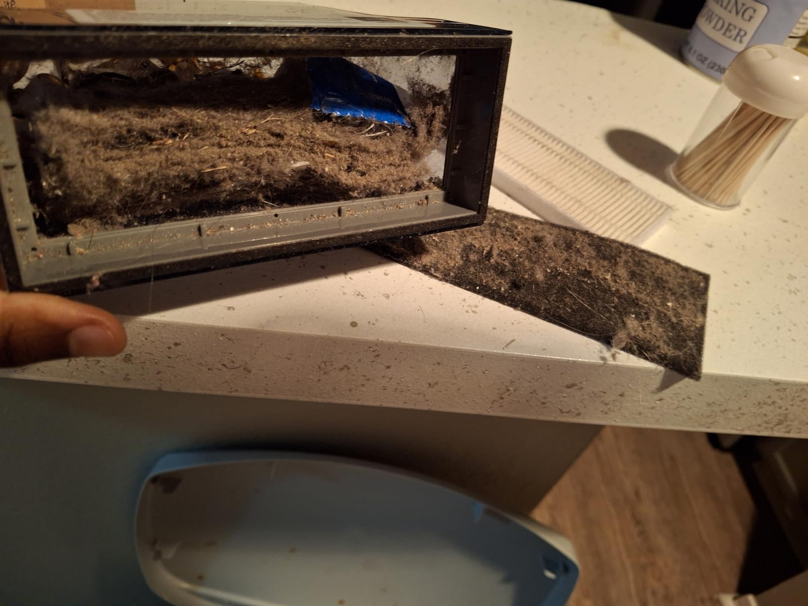 Lefant Robot Vacuum Cleaner, Strong Suction, 120 Mins Runtime, Slim, Low Noise, Automatic Self-Charging, Wi-Fi/App/Alexa Control, Ideal for Pet Hair Hard Floor and Daily Cleaning, M210 Customer Review Lefant Robot Vacuum Cleaner, Strong Suction, 120 Mins Runtime, Slim, Low Noise, Automatic Self-Charging, Wi-Fi/App/Alexa Control, Ideal for Pet Hair Hard Floor and Daily Cleaning, M210 - Customer Photo 3