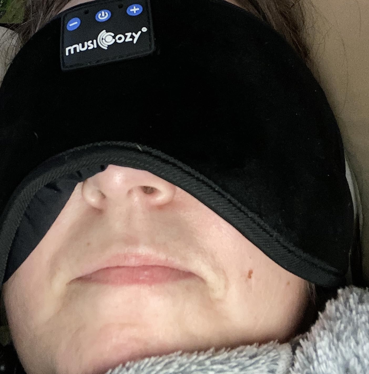 MUSICOZY Sleep Headphones Bluetooth 5.4 Headband Sleeping Eye Mask for Mom Women Men Wireless Music Earbuds Earphones for Side Sleepers Built-in HD Speakers Cool Gadgets Unique Gifts Customer Review MUSICOZY Sleep Headphones Bluetooth 5.4 Headband Sleeping Eye Mask for Mom Women Men Wireless Music Earbuds Earphones for Side Sleepers Built-in HD Speakers Cool Gadgets Unique Gifts - Customer Photo 3