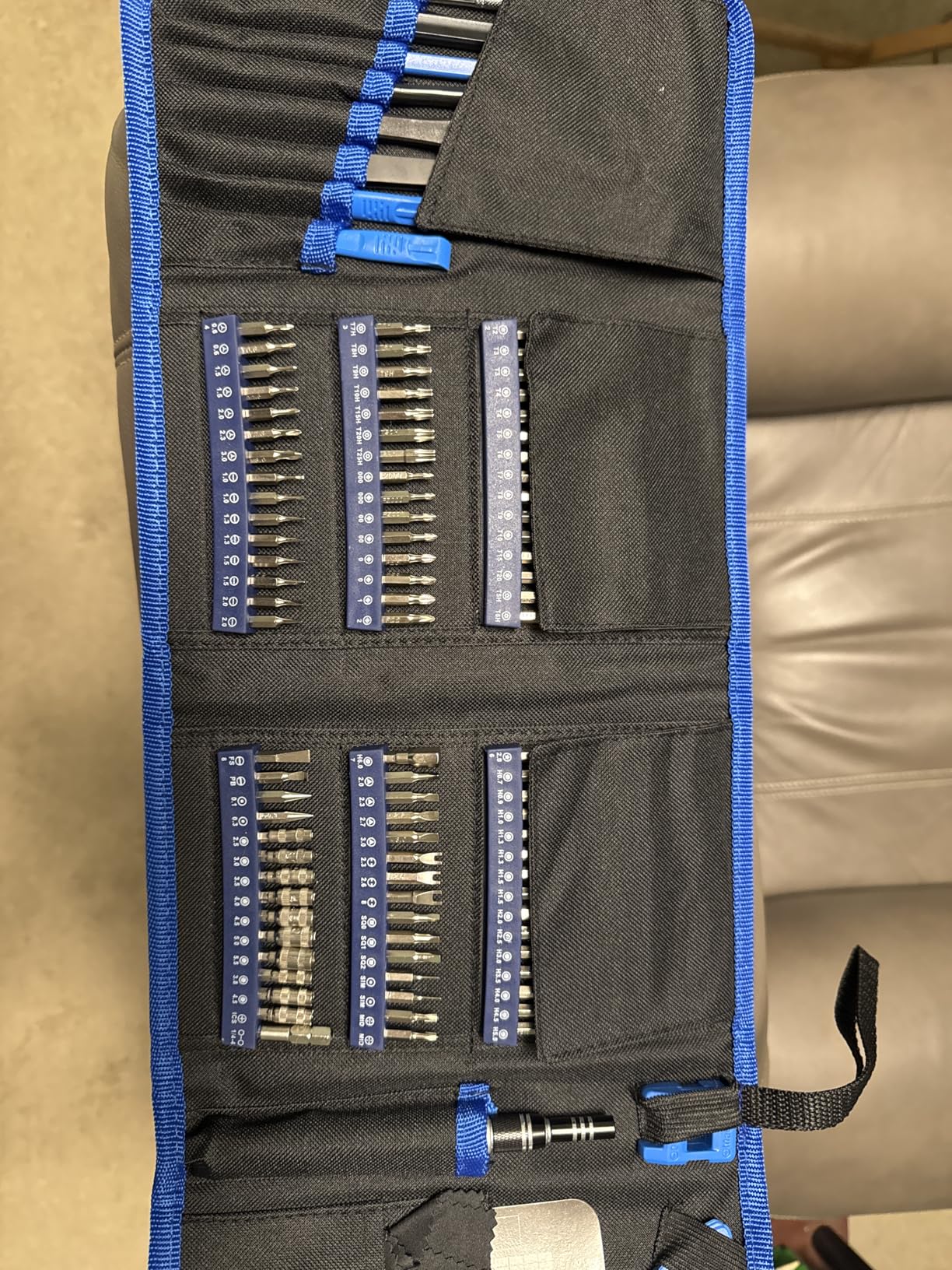 STREBITO Electronics Precision Screwdriver Sets 142-Piece with 120 Bits Magnetic Repair Tool Kit for iPhone, MacBook, Computer, Laptop, PC, Tablet, PS4, Xbox, Nintendo, Game Console - Customer Photo 1