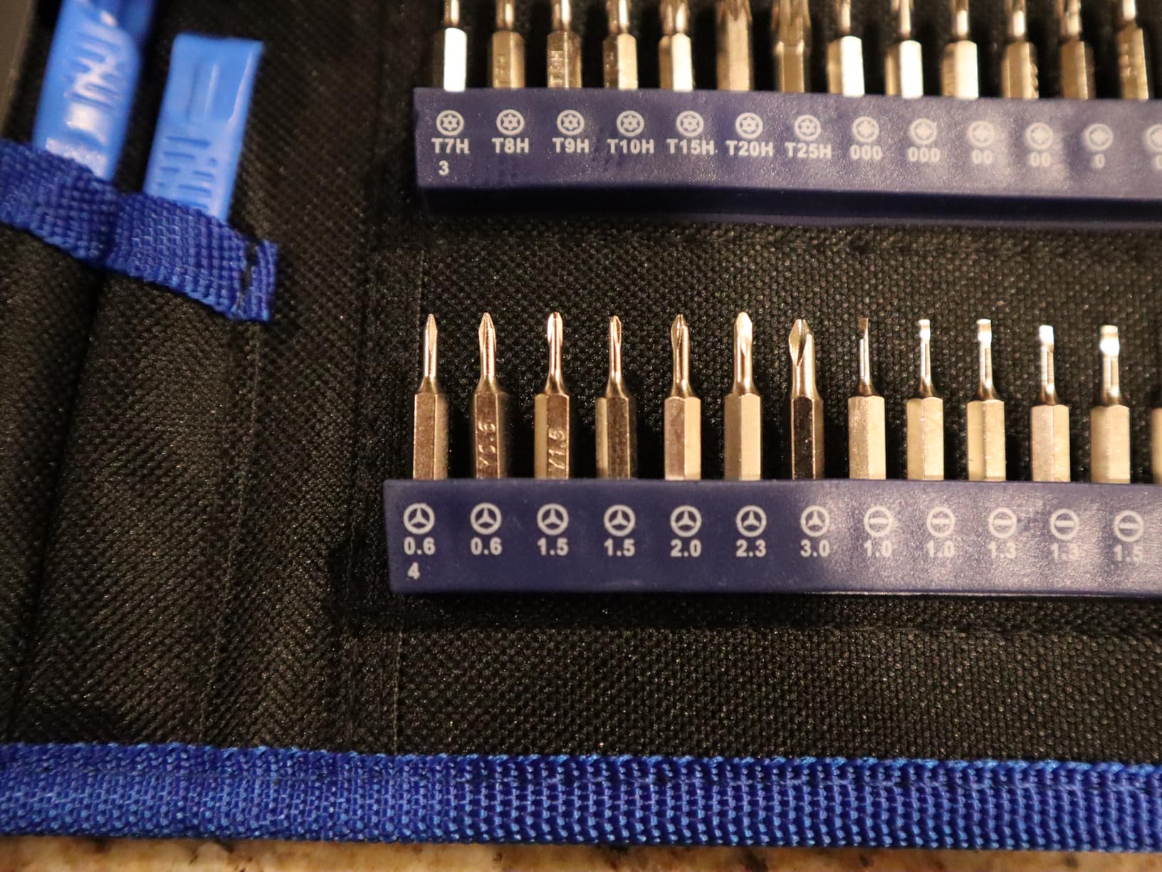 STREBITO Electronics Precision Screwdriver Sets 142-Piece with 120 Bits Magnetic Repair Tool Kit for iPhone, MacBook, Computer, Laptop, PC, Tablet, PS4, Xbox, Nintendo, Game Console - Customer Photo 2