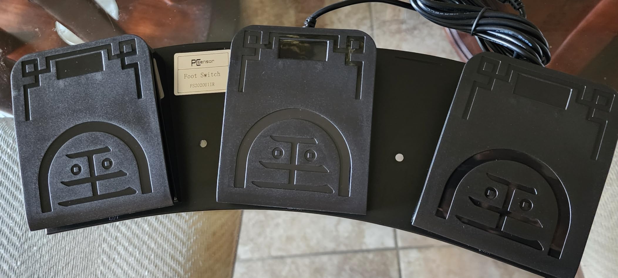 USB Foot Pedal PC 3 Key Foot Pedal Customized Foot Switch Programmable Computer Keyboard Mouse for Video Game Control Office Work Sheet Music Page Turner Action Control HID (Photoelectric) - Customer Photo 1