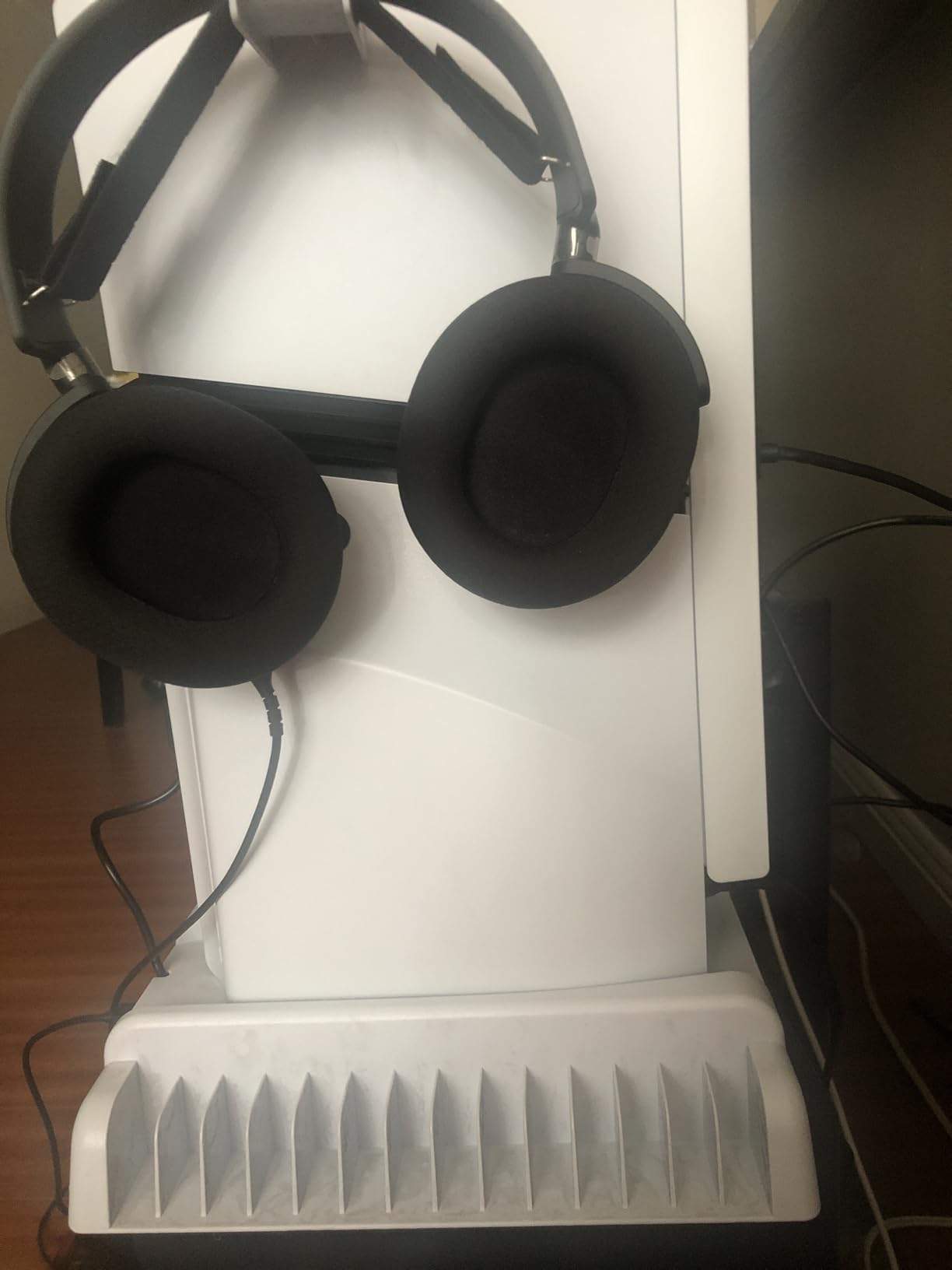 PS5/Slim/Pro Stand and Cooling Station with LED Controller Charging Station for PlayStation 5 Console, Controller Charger, Cooling Stand, PS5/Slim/Pro Accessories Kit with 3 Level Cooler Fan - Customer Photo 1