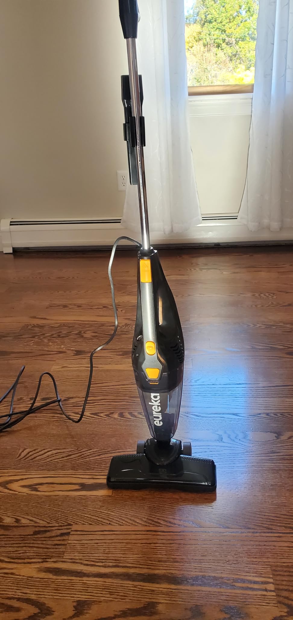 Eureka Corded Stick Vacuum Cleaner for Home Pet Hair, Lightweight Stick Vacuum Cleaner with Powerful Suction for Carpet Tile and Hard Floor, Aqua Blue, 3-in-1 Handheld Vac NES100 - Customer Photo 2