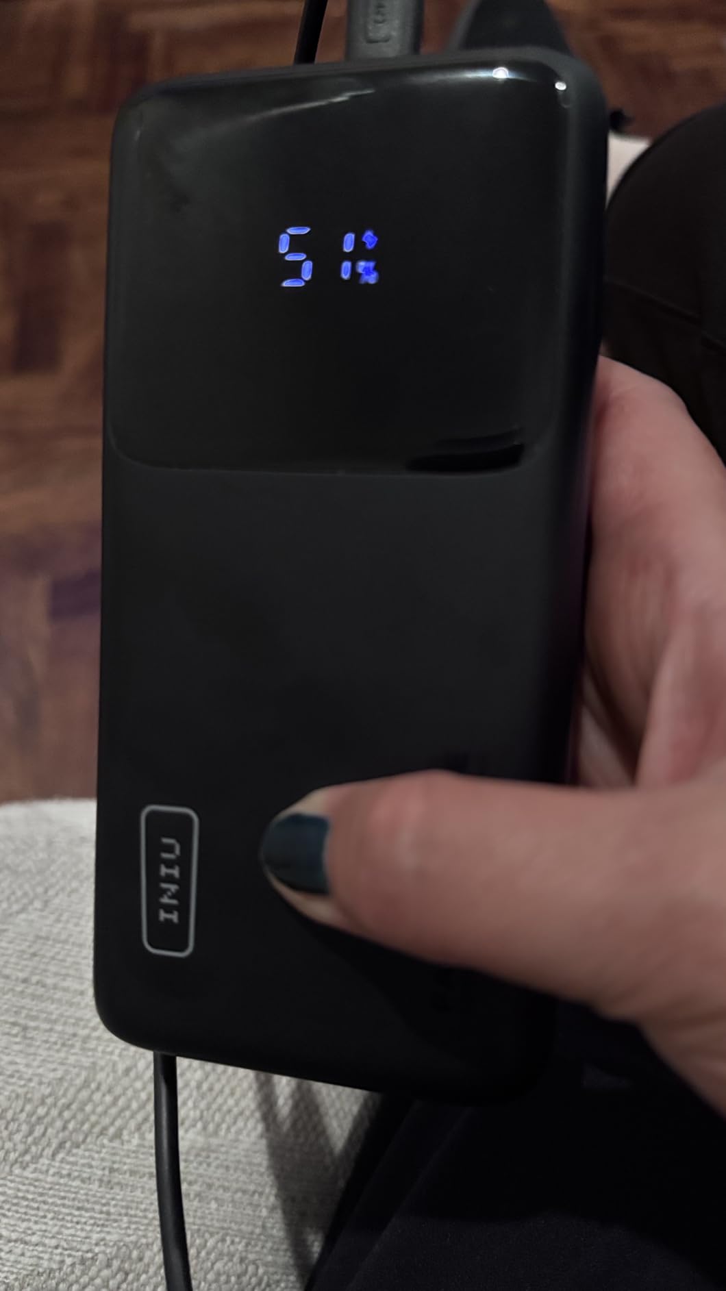 INIU Power Bank, 25000mAh 100W USB C Laptop Portable Charger, PD QC Fast Charging 3-Output Battery Pack, Travel Charger for Laptop MacBook iPad Tablet Steam Deck iPhone 17 16 15 14 Pro Samsung S25 etc - Customer Photo 2