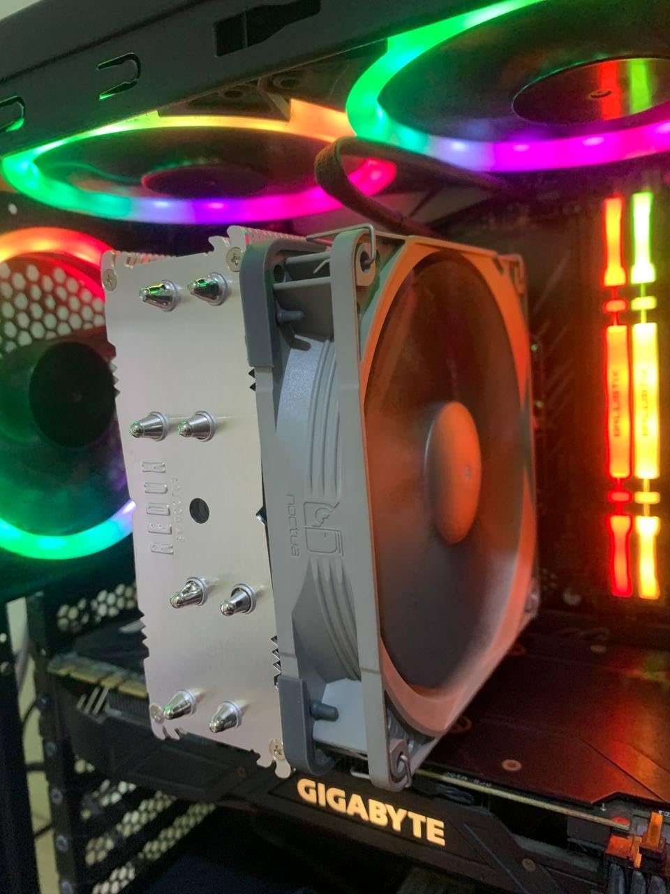 Noctua NH-U12S Redux, High Performance CPU Cooler with NF-P12 redux-1700 PWM 120mm Fan (Grey) - Customer Photo 1