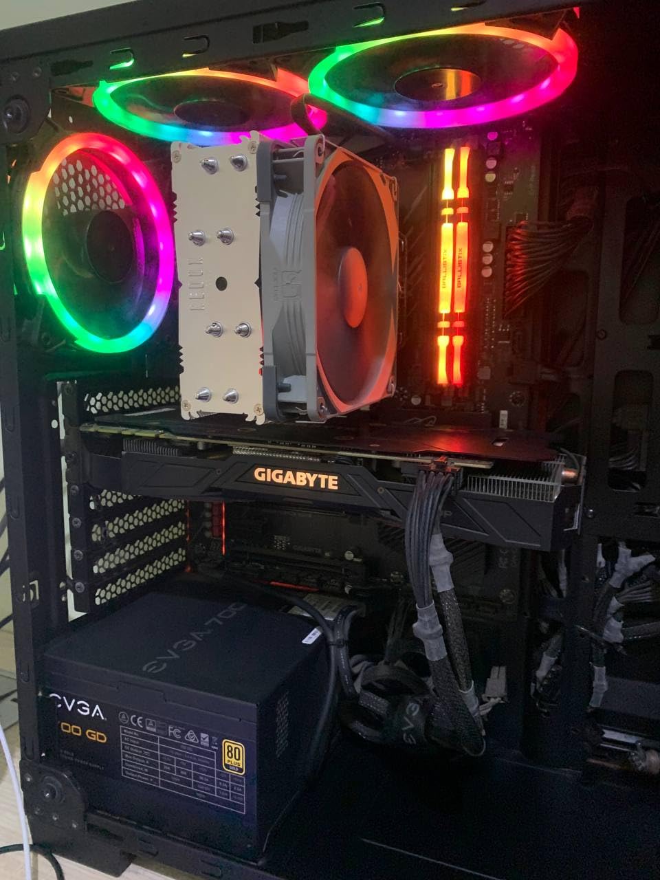 Noctua NH-U12S Redux, High Performance CPU Cooler with NF-P12 redux-1700 PWM 120mm Fan (Grey) - Customer Photo 2