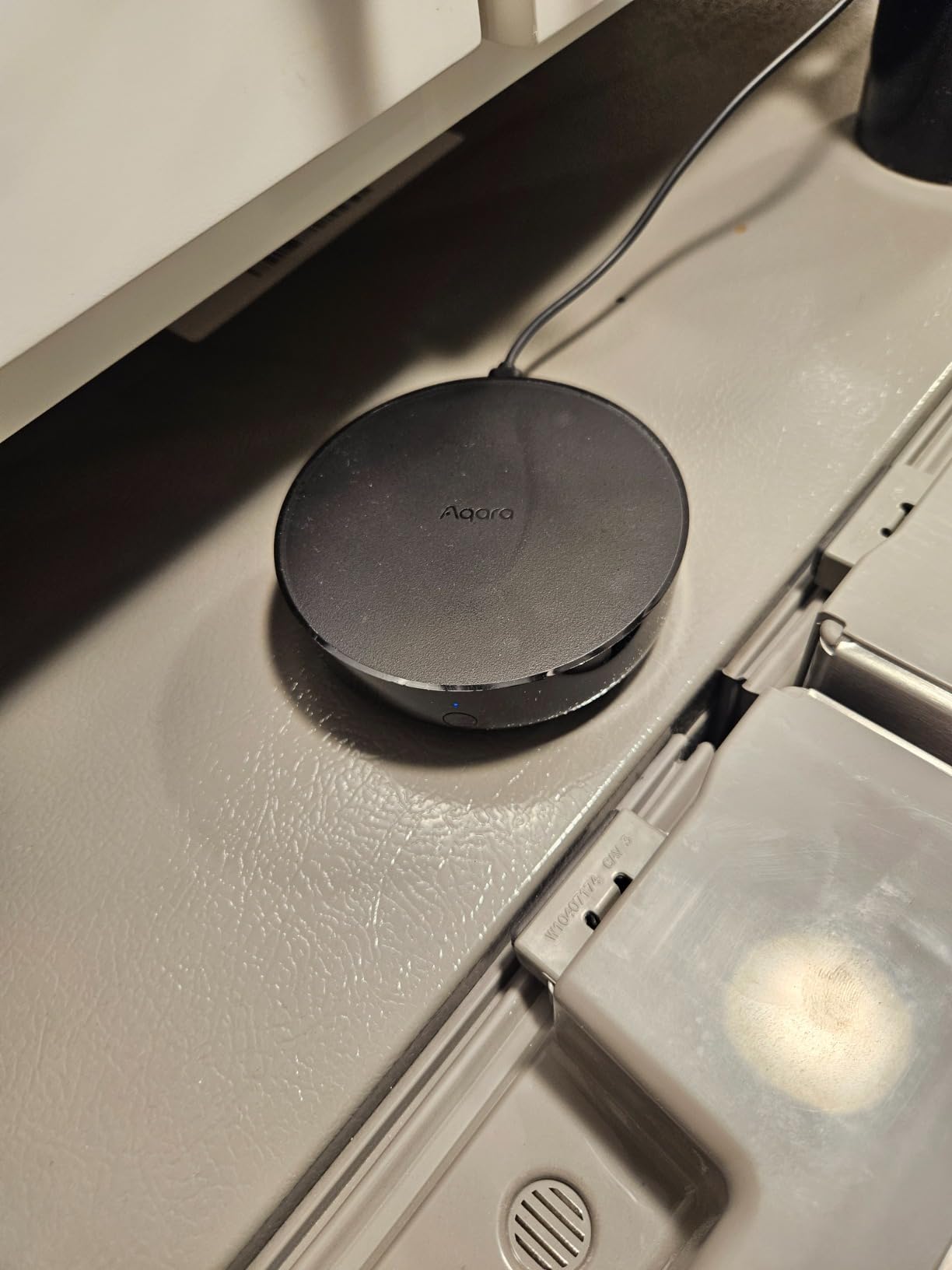 Aqara Smart Hub M2 (2.4 GHz Wi-Fi Required), Smart Home Bridge for Alarm System, IR Remote Control, Home Automation, Supports Alexa, Google Assistant, Apple HomeKit and IFTTT - Customer Photo 3