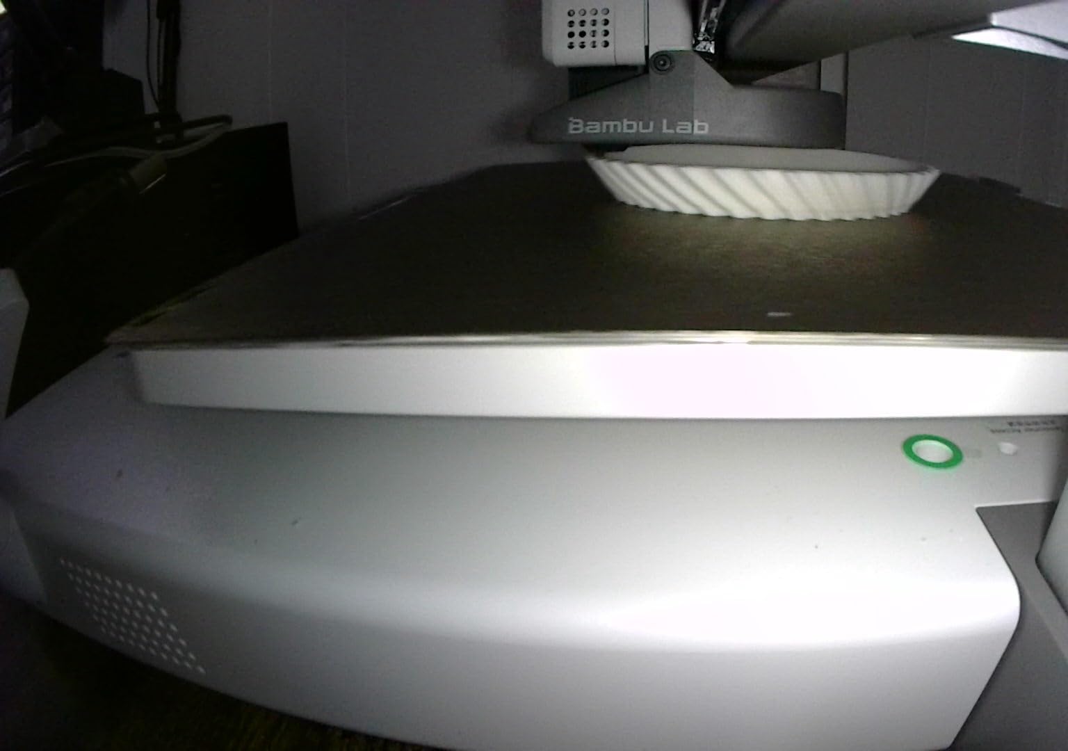 Solis Lite – Mobile 4G LTE Hotspot, Bundle Includes Lifetime Data (12GB Per Year), Access Multiple Carriers, Wi-Fi in 140+ Countries, No Contract, Portable Internet by SIMO - Customer Photo 2