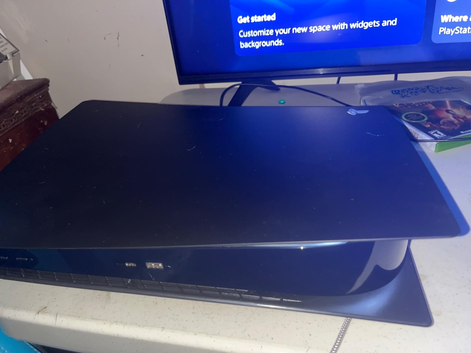 PEYANZ Faceplate for PS5 Console (Disc Edition), Cover Plate, ABS Shell, Anti-Scratch Skin, Heat Dissipation, Dustproof, with Extra 2 Controller Silicone Covers - Customer Photo 2