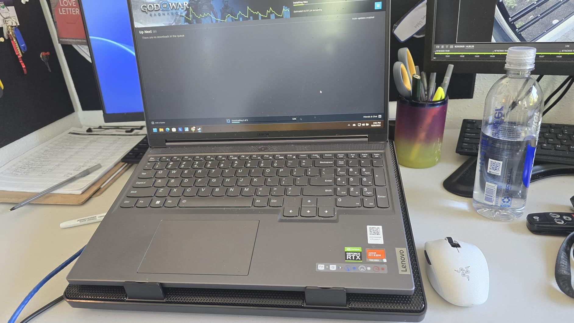 Razer Orochi V2 Mobile Wireless Gaming Mouse: Ultra Lightweight - 2 Wireless Modes - Up to 950hrs Battery Life - Mechanical Mouse Switches - 5G Advanced 18K DPI Optical Sensor - Classic Black - Customer Photo 1