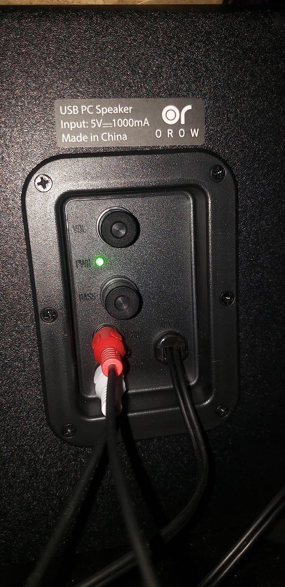 OROW S211 New USB-Powered 2.1 Multimedia Speakers System with Subwoofer,16W Computer Speakers,Strong Bass,3.5mm Audio Inputs,Great for PC/PS4/TV (Wooden) - Customer Photo 1