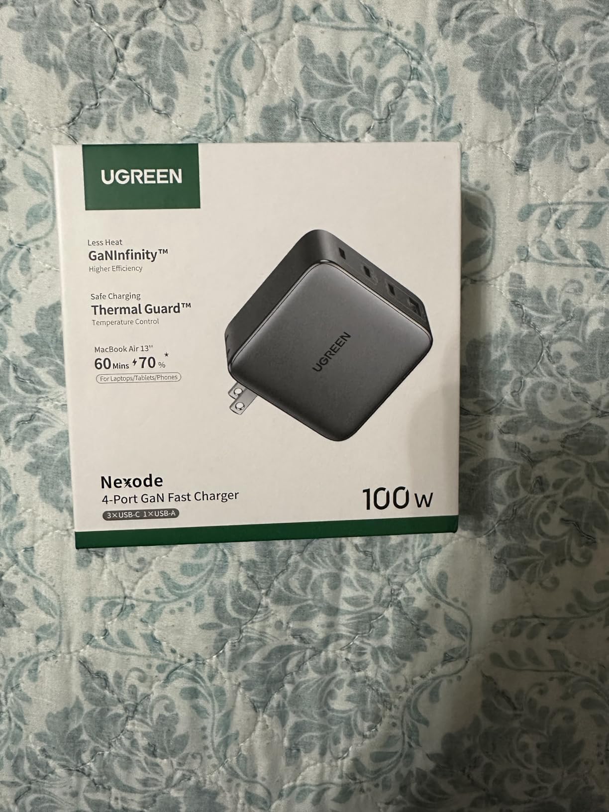 UGREEN Nexode 100W GaN USB C Charger, 4-Port Compact Foldable Fast Laptop Charger Power Adapter for MacBook Pro/Air, iPad Pro, iPhone 17/16/15 Series, Galaxy S25/S24, Pixel 10/9, Steam Deck, Pixelbook - Customer Photo 2