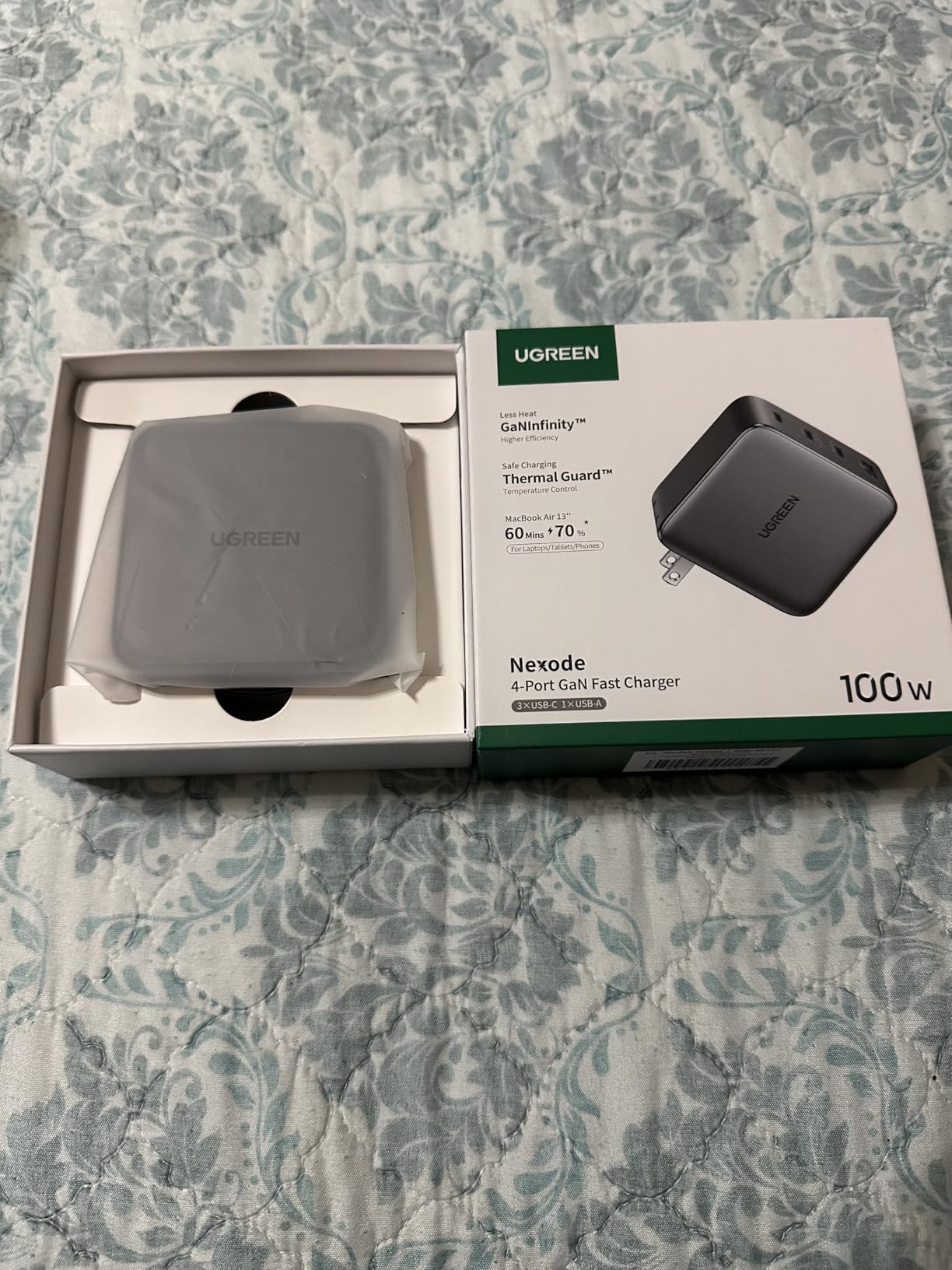 UGREEN Nexode 100W GaN USB C Charger, 4-Port Compact Foldable Fast Laptop Charger Power Adapter for MacBook Pro/Air, iPad Pro, iPhone 17/16/15 Series, Galaxy S25/S24, Pixel 10/9, Steam Deck, Pixelbook - Customer Photo 3