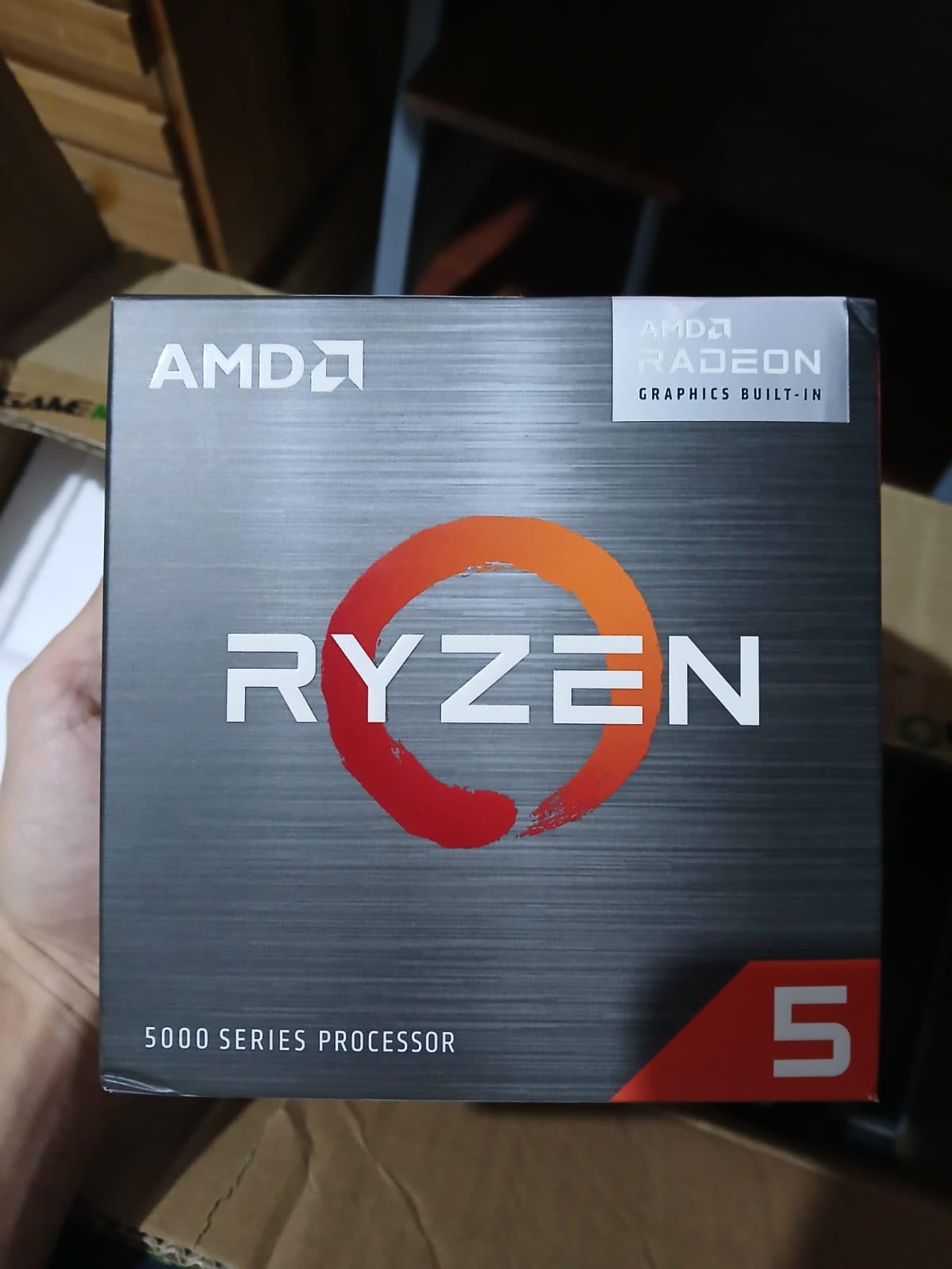 AMD Ryzen 5 5600G 6-Core 12-Thread Desktop Processor with Radeon Graphics - Customer Photo 2
