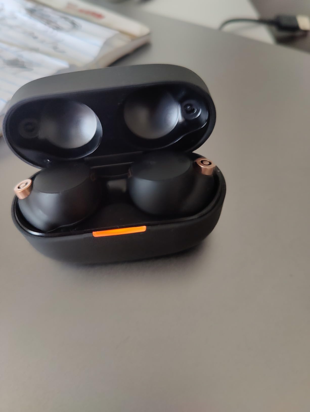 Sony WF-1000XM4 Truly Wireless Noise Cancelling Headphone - Optimised for Alexa and Google Assistant - with Built-in mic for Calls - Bluetooth Connection - Black/Copper Customer Review Sony WF-1000XM4 Truly Wireless Noise Cancelling Headphone - Optimised for Alexa and Google Assistant - with Built-in mic for Calls - Bluetooth Connection - Black/Copper - Customer Photo 1