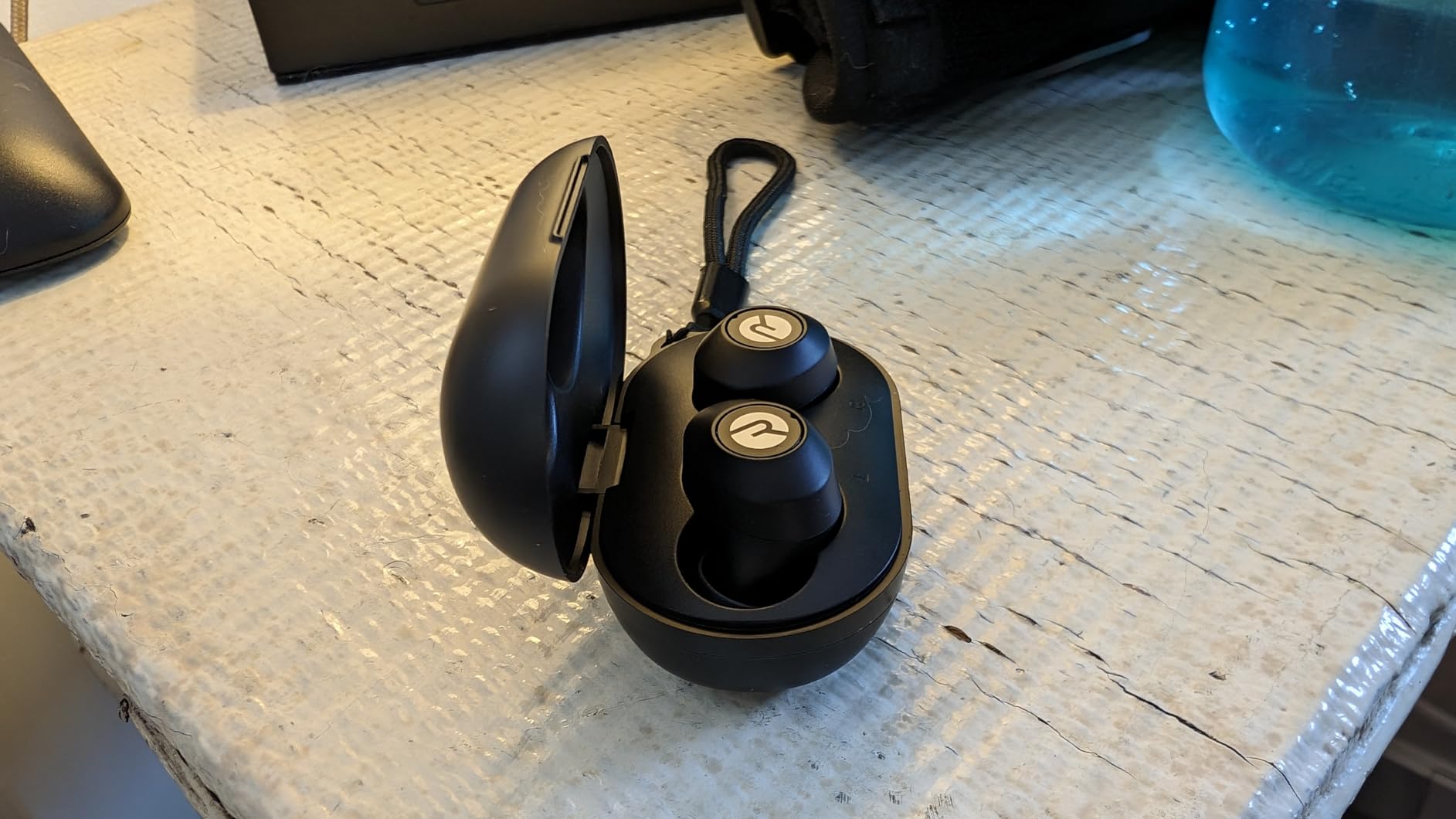 Raycon Everyday Earbuds Classic Bluetooth Wireless with Microphone - Stereo Sound, Active Noise Canceling, in-Ear Bluetooth Headset True Wireless Earbuds 32 Hours Playtime (Blue) - Customer Photo 3