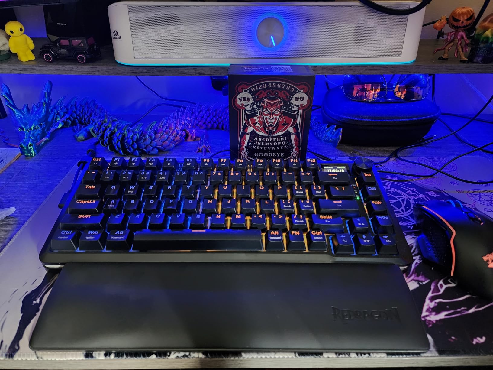 Redragon P035 Meteor S Computer Keyboard Wrist Rest Pad, Ergonomic Soft Memory Foam Wrist Support w/Anti-Slip Rubber Base, 60% 61 Keys Compact Size 11.38 x 2.87 in, 0.78 inch (20mm) Height, Black Customer Review Redragon P035 Meteor S Computer Keyboard Wrist Rest Pad, Ergonomic Soft Memory Foam Wrist Support w/Anti-Slip Rubber Base, 60% 61 Keys Compact Size 11.38 x 2.87 in, 0.78 inch (20mm) Height, Black - Customer Photo 2