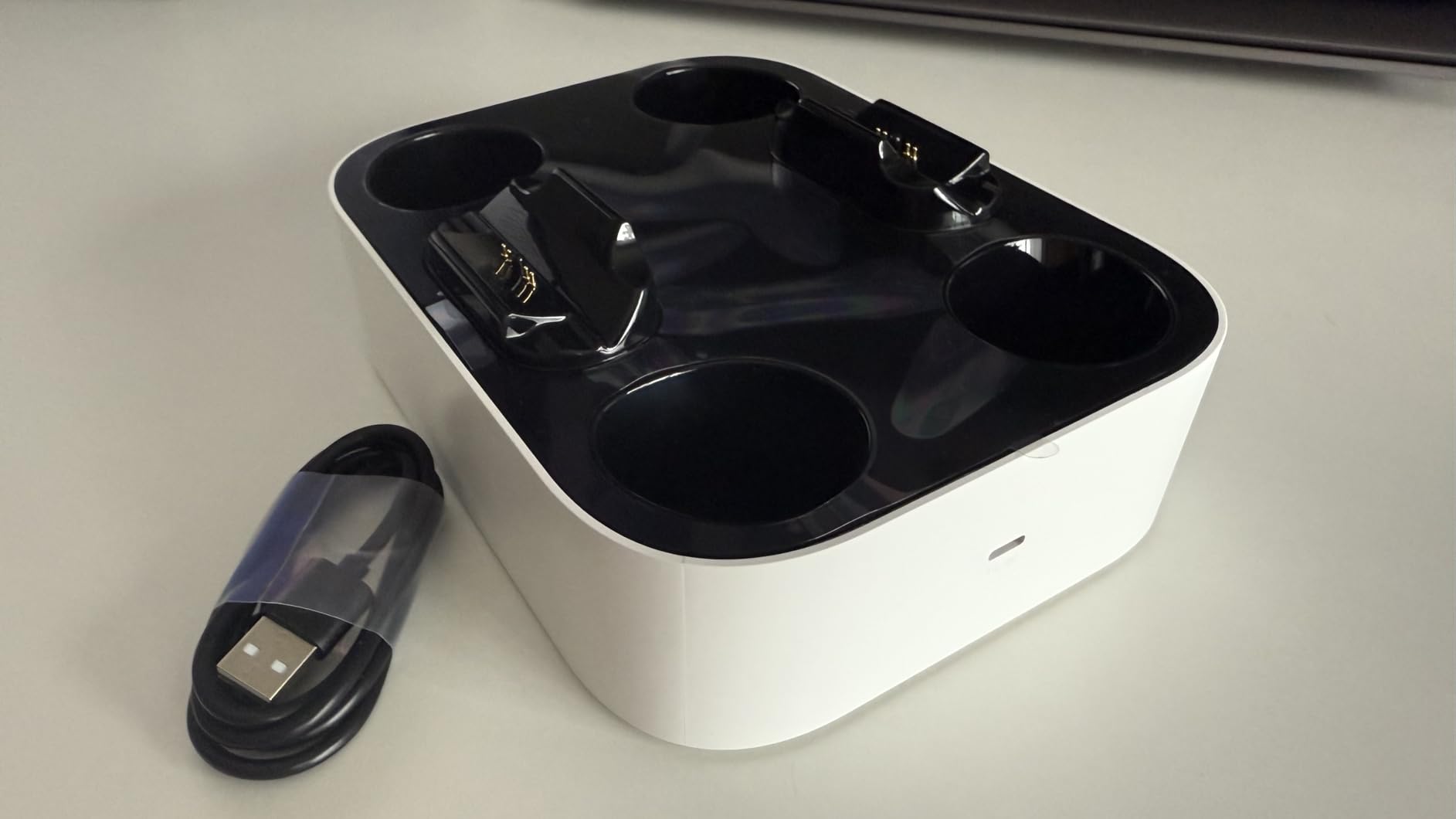 NEWDERY for PS5 Controller Charger Station Compatible with Dualsense Edge, Fast Charging Dock Stand with Cable, Dual Charging Station for PlayStation 5 & DualSense Edge Controller Customer Review NEWDERY for PS5 Controller Charger Station Compatible with Dualsense Edge, Fast Charging Dock Stand with Cable, Dual Charging Station for PlayStation 5 & DualSense Edge Controller - Customer Photo 3