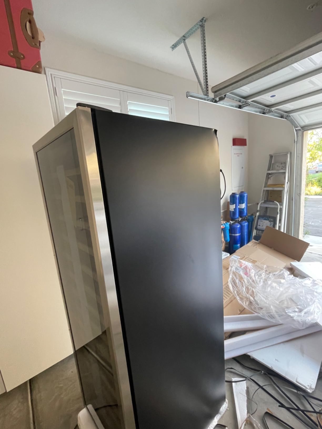 Tylza 24 Inch Wine Cooler Refrigerator, 51 Bottle Built-in or Freestanding, 24'' Fridge with Stainless Steel & Double Layer Tempered Glass Door and Temperature Memory Function - Customer Photo 2