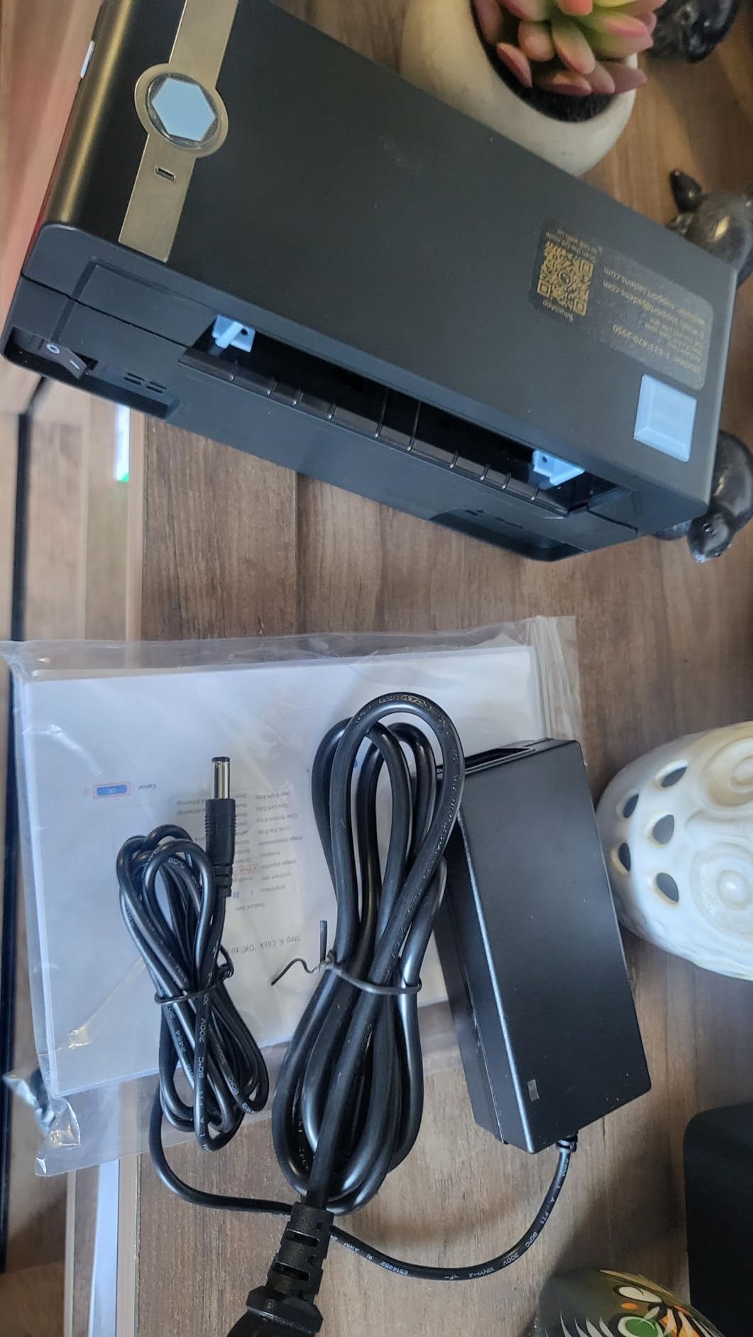 JADENS Bluetooth Thermal Shipping Label Printer – Wireless 4x6 Shipping Label Printer, Compatible with Android, iPhone, Windows & Mac, Widely Used for Ebay, Amazon, Shopify, Etsy, USPS - Customer Photo 1