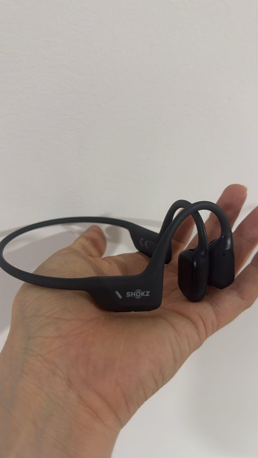 SHOKZ OpenRun Pro - Open-Ear Bluetooth Bone Conduction Sport Headphones, Sweat Resistant Wireless Earphones for Workouts and Running with Premium Deep Bass- Built-in Mic, with Hair Band, Black Customer Review SHOKZ OpenRun Pro - Open-Ear Bluetooth Bone Conduction Sport Headphones, Sweat Resistant Wireless Earphones for Workouts and Running with Premium Deep Bass- Built-in Mic, with Hair Band, Black - Customer Photo 1