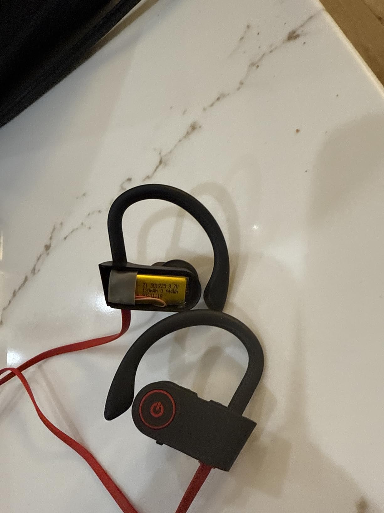 Boean Bluetooth Headphones Wireless Earbuds Bluetooth 5.3 Running Headphones IPX7 Waterproof Earphones with 16 Hrs Playtime Stereo Sound Isolation Headsets for Workout Gym - Customer Photo 3