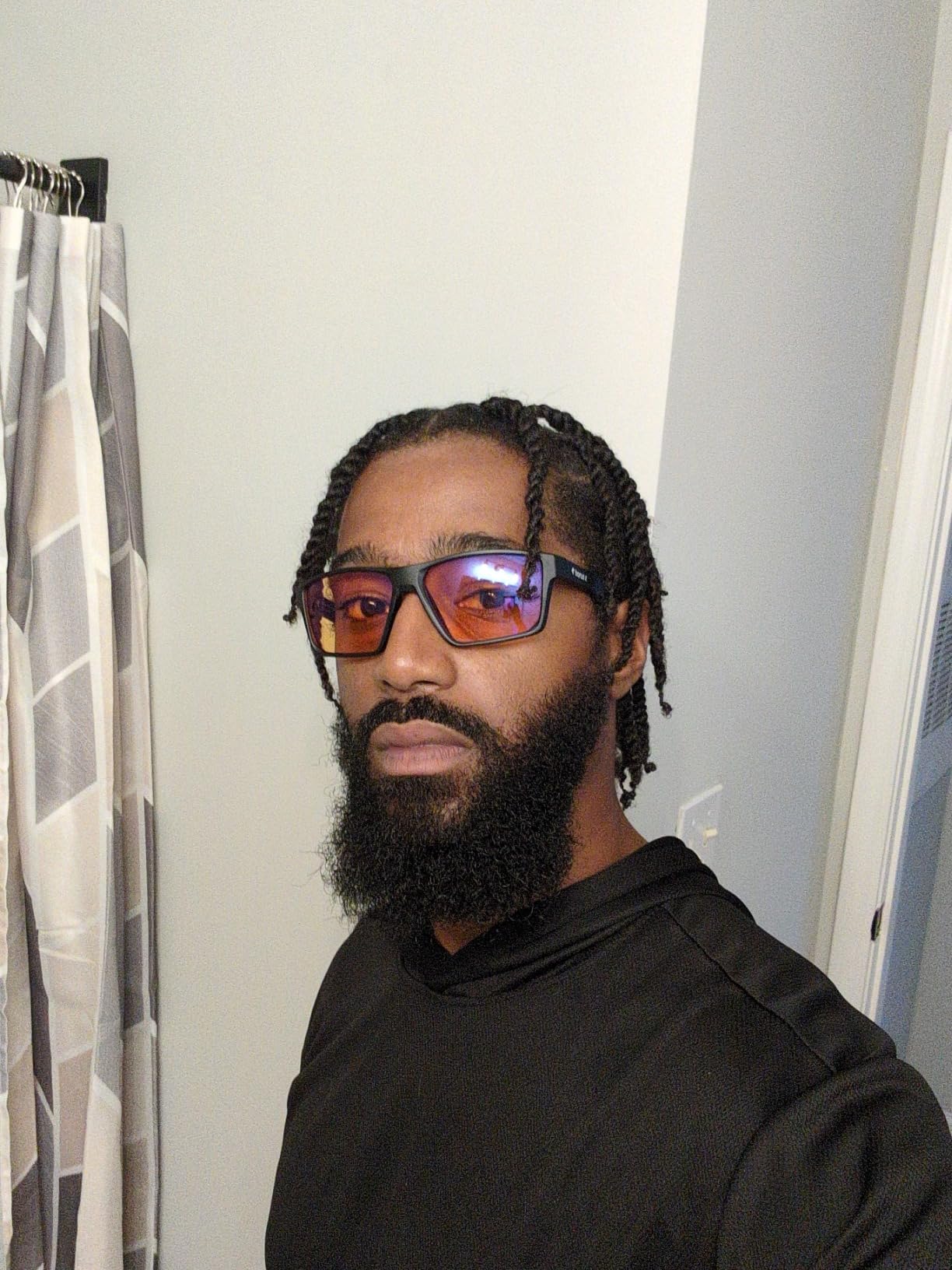 Horus X - Gaming Glasses | Blue Light Blocking Computer Screen Glasses | Anti Fatigue & Eyestrain for Men and Women Customer Review Horus X - Gaming Glasses | Blue Light Blocking Computer Screen Glasses | Anti Fatigue & Eyestrain for Men and Women - Customer Photo 2