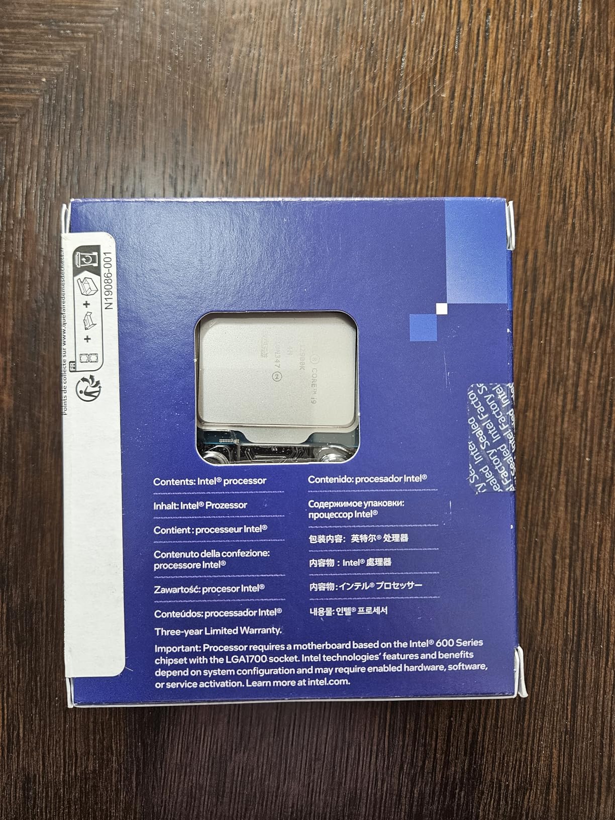 Intel Core i9-12900K Gaming Desktop Processor with Integrated Graphics and 16 (8P+8E) Cores up to 5.2 GHz Unlocked LGA1700 600 Series Chipset 125W Customer Review Intel Core i9-12900K Gaming Desktop Processor with Integrated Graphics and 16 (8P+8E) Cores up to 5.2 GHz Unlocked LGA1700 600 Series Chipset 125W - Customer Photo 5