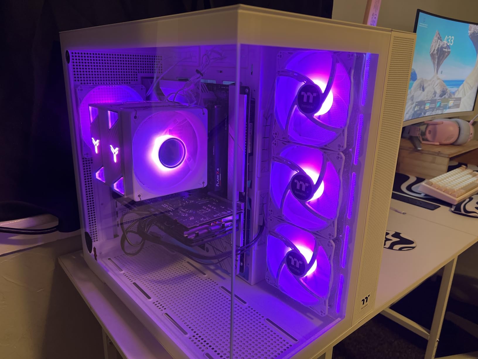 Intel Core i7-12700KF Desktop Processor 12 (8P+4E) Cores up to 5.0 GHz Unlocked LGA1700 600 Series Chipset 125W - Customer Photo 5