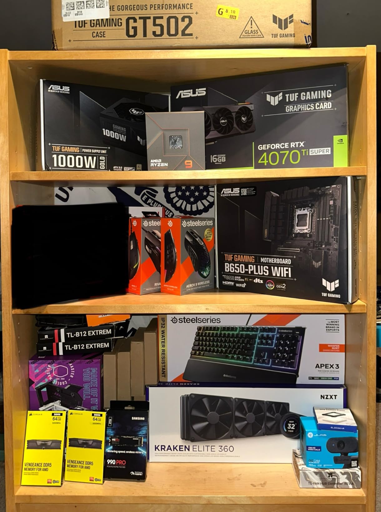 NZXT Kraken 120 - All-in-One RGB CPU Liquid Cooler - Infinity Mirror Design - Powered by CAM - Customer Photo 2