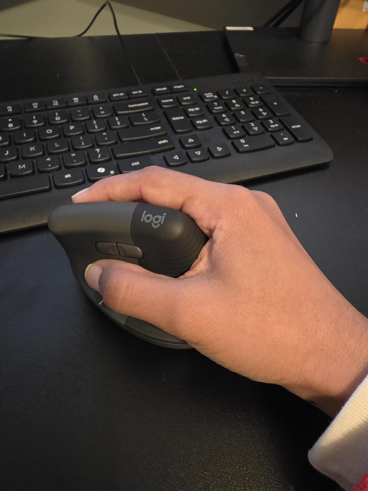 Logitech Lift Vertical Ergonomic Mouse, Wireless Bluetooth or USB Receiver, Quiet Clicks, 4 Buttons, Right Hand Wireless Mouse, Windows/macOS/iPadOS, Laptop, PC - Graphite - Customer Photo 1