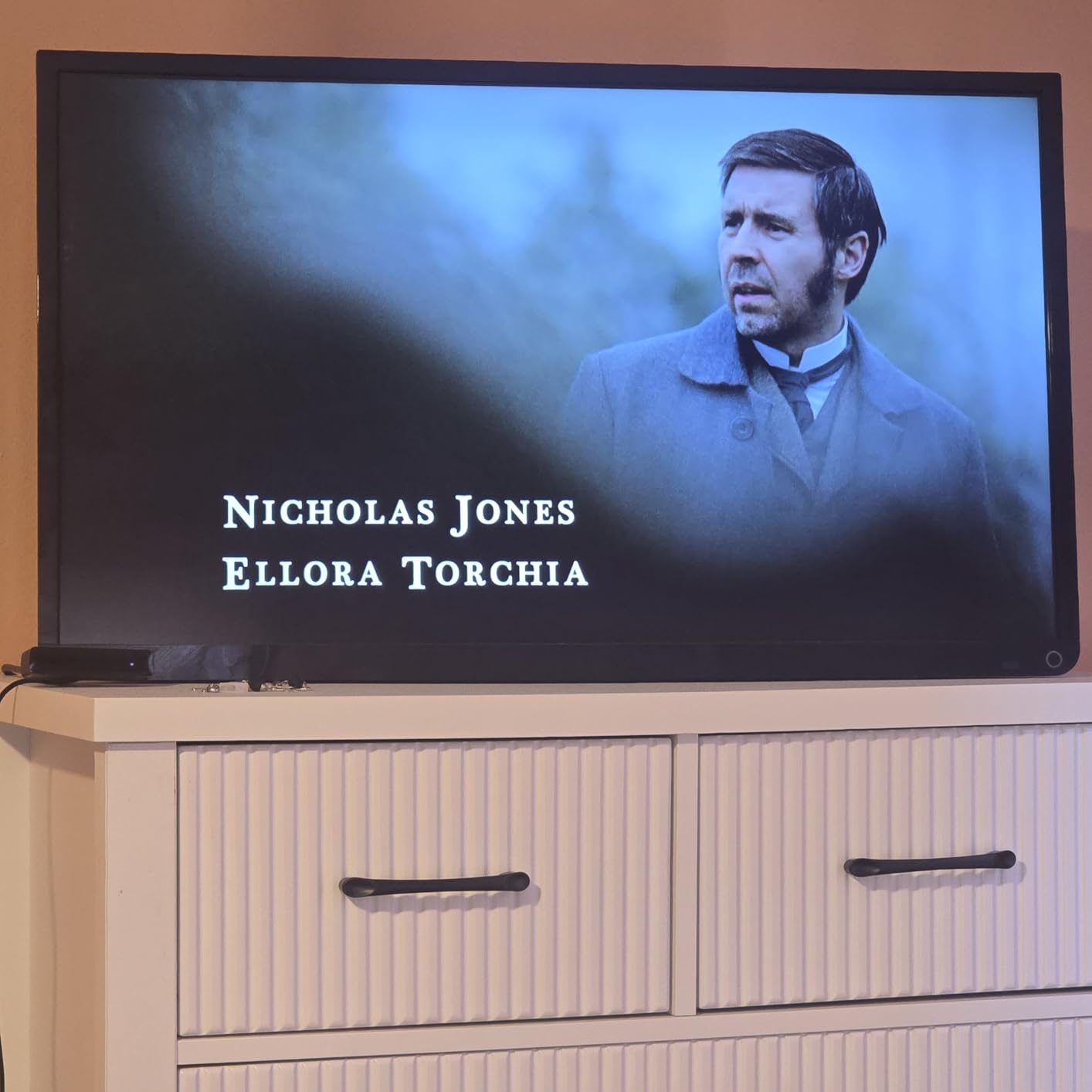 TOSHIBA 32 TOSHIBA 32