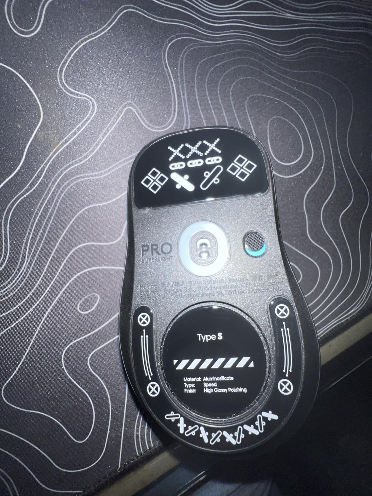 Logitech G PRO X SUPERLIGHT 2 Wireless Gaming Mouse, 60g Pro-Grade with 5 Programmable Buttons, 44k DPI Sensor, 8kHz Report Rate, USB-C Charging for PC/Mac - Black - Customer Photo 1