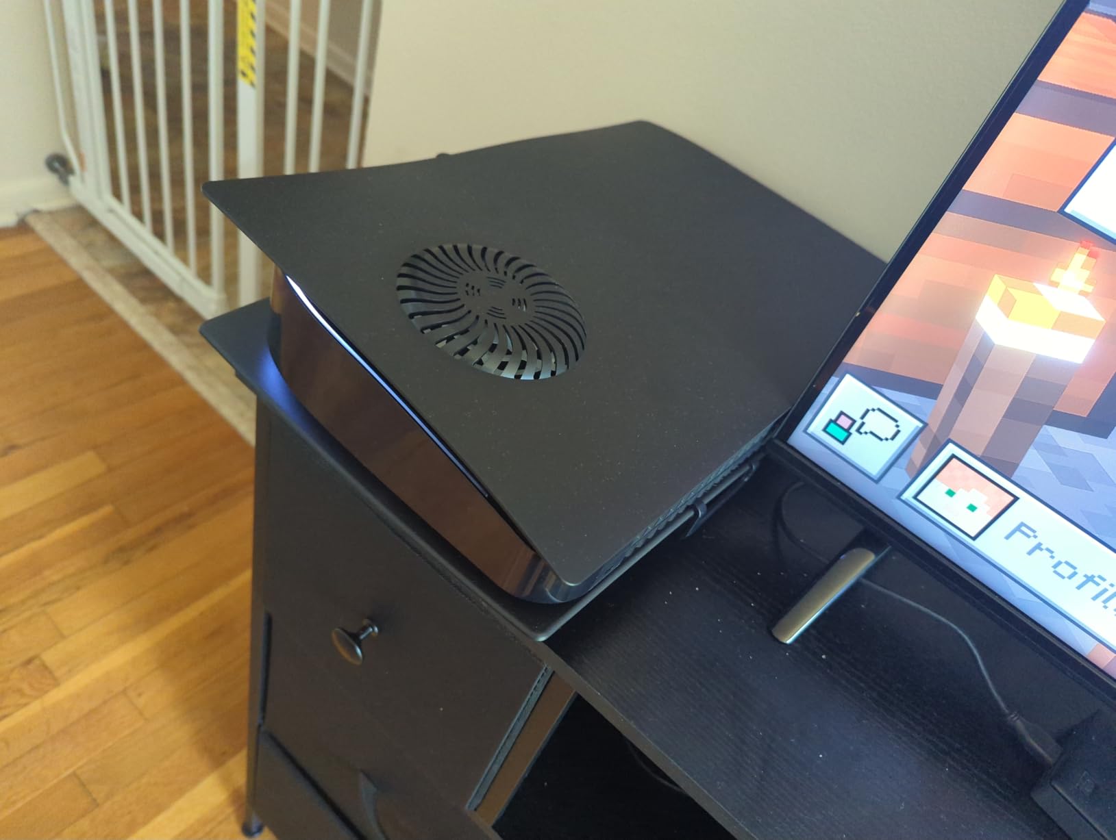 SIKEMAY Face Plates for PlayStation 5 Console Disc Edition, Accessories ABS Cover Plates with Fan Vents, Hard Shockproof Anti-Scratch Replacement Protective Shell Black Plates - Customer Photo 1