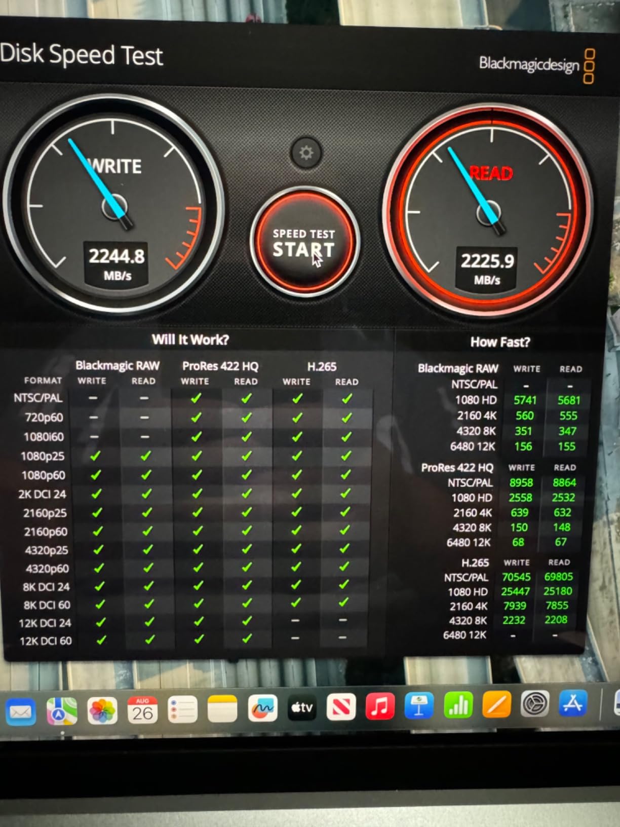 [Intel Certified 2TB Thunderbolt 3 External Portable SSD, Bus Powered, Read up to 2800MB/s, Write up to 2300MB/s, (Compatible with Thunderbolt 4 and USB 4 Devices) (2TB) - Customer Photo 1