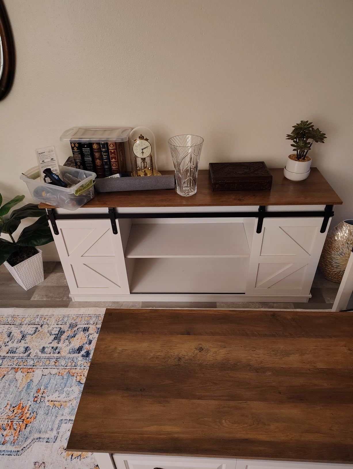 JUMMICO TV Stand for 65 Inch TV, Entertainment Center with Storage Cabinets and Sliding Barn Doors, Mid Century Modern Media TV Console Table for Living Room Bedroom (Bright White) - Customer Photo 1