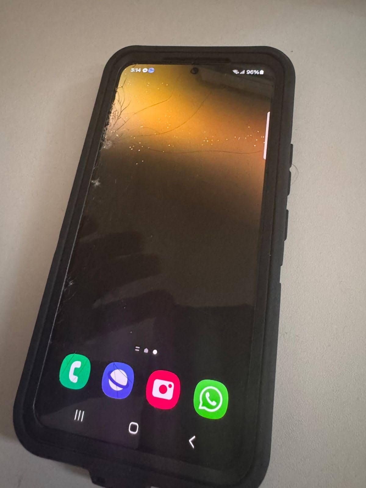 Samsung Galaxy S22 Smartphone, Factory Unlocked Android Cell Phone, 128GB, 8K Camera & Video, Brightest Display, Long Battery Life, Fast 4nm Processor, US Version, Phantom Black (Renewed) - Customer Photo 4