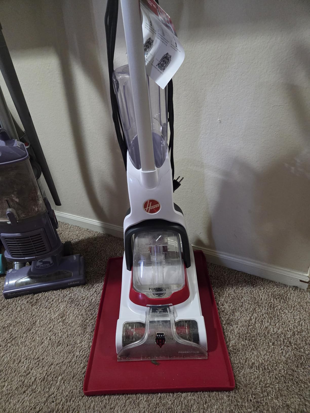 Hoover PowerDash Pet+ Compact Carpet Cleaner Machine, Lightweight Carpet Shampooer Machine, Includes Storage Mat, Pair with a Hoover Carpet Cleaner Solution for a Bright, Refreshed Home Customer Review Hoover PowerDash Pet+ Compact Carpet Cleaner Machine, Lightweight Carpet Shampooer Machine, Includes Storage Mat, Pair with a Hoover Carpet Cleaner Solution for a Bright, Refreshed Home - Customer Photo 1