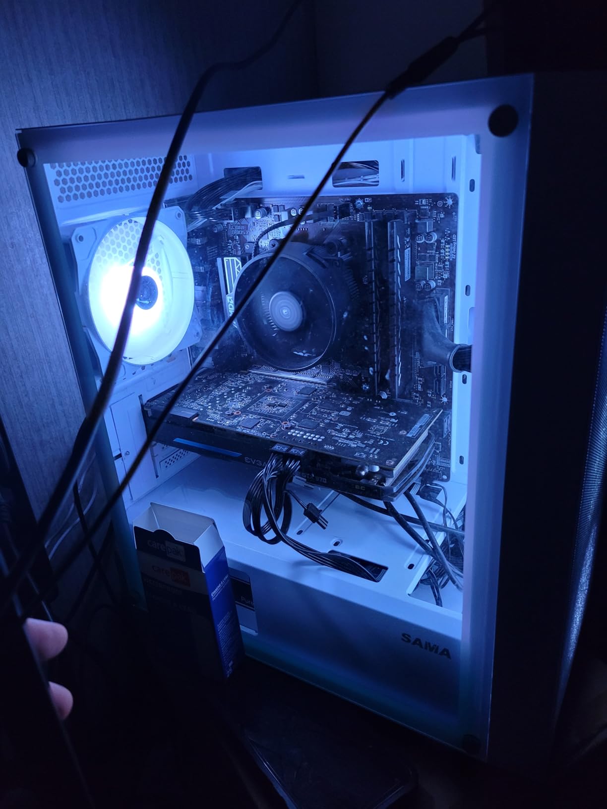 AMD Ryzen 5 4500 6-Core, 12-Thread Unlocked Desktop Processor with Wraith Stealth Cooler - Customer Photo 2