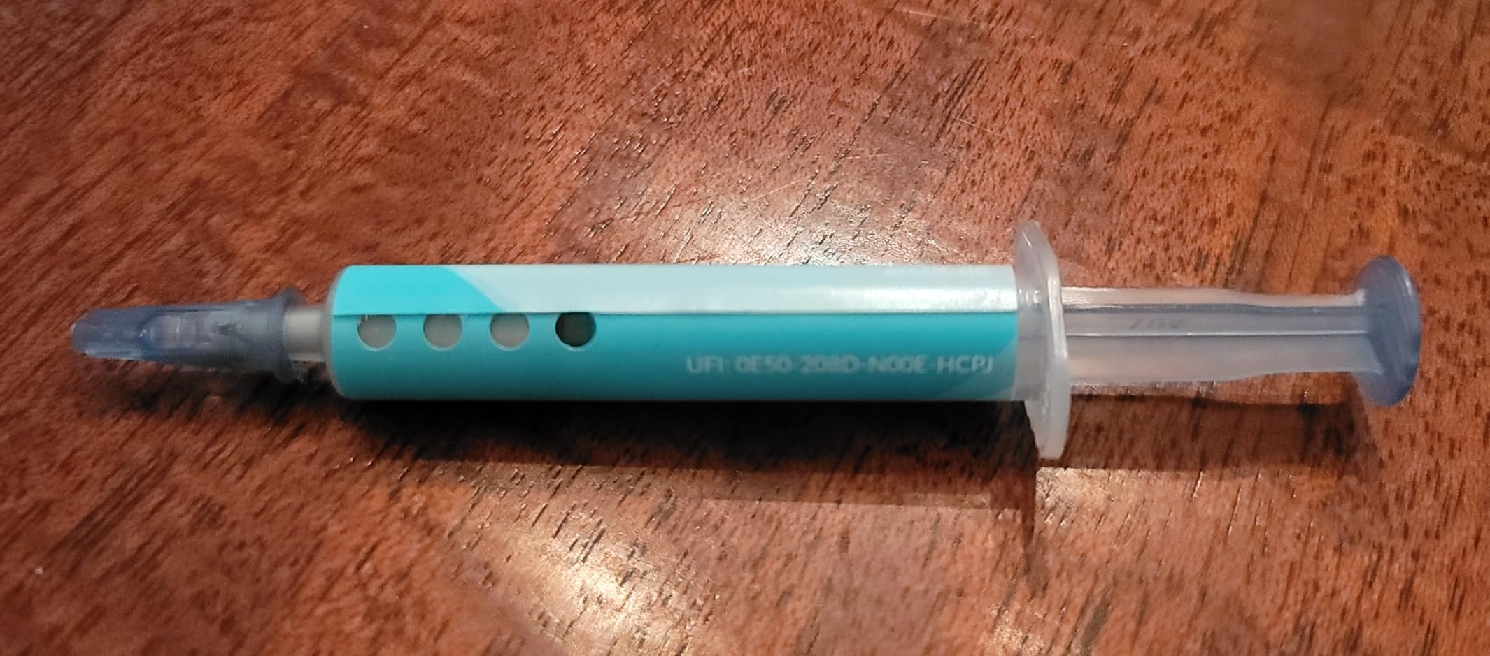 ARCTIC MX-6 (4 g) - Ultimate Performance Thermal Paste for CPU, Consoles, Graphics Cards, laptops, Very high Thermal Conductivity, Long Durability, Non-Conductive - Customer Photo 3