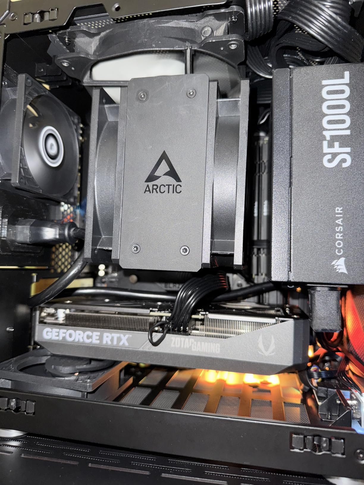 ARCTIC Freezer 36 - Single-Tower CPU Cooler with Push-Pull, Two Pressure-optimised 120 mm P Fans, Fluid Dynamic Bearing, 200-1800 RPM, 4 Heatpipes, incl. MX-6 Thermal Compound customer photo 2