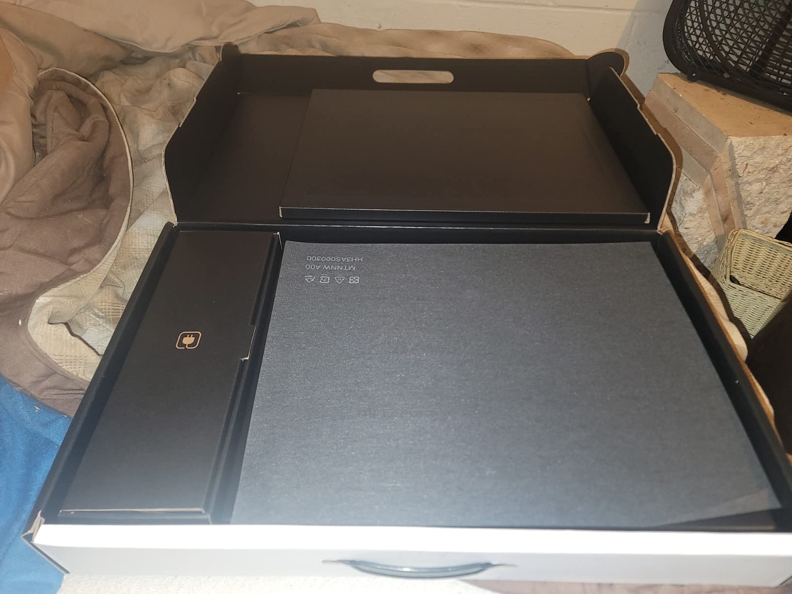 Alienware M15 R6 Gaming Laptop - 15.6-inch FHD (1920 x 1080) 1ms 360Hz Display, Intel Core i7-11800H, 32GB DDR4 RAM, 1TB SSD, NVIDIA RTX 3070 8GB Graphics, Windows 11 Home - Black - Customer Photo 1