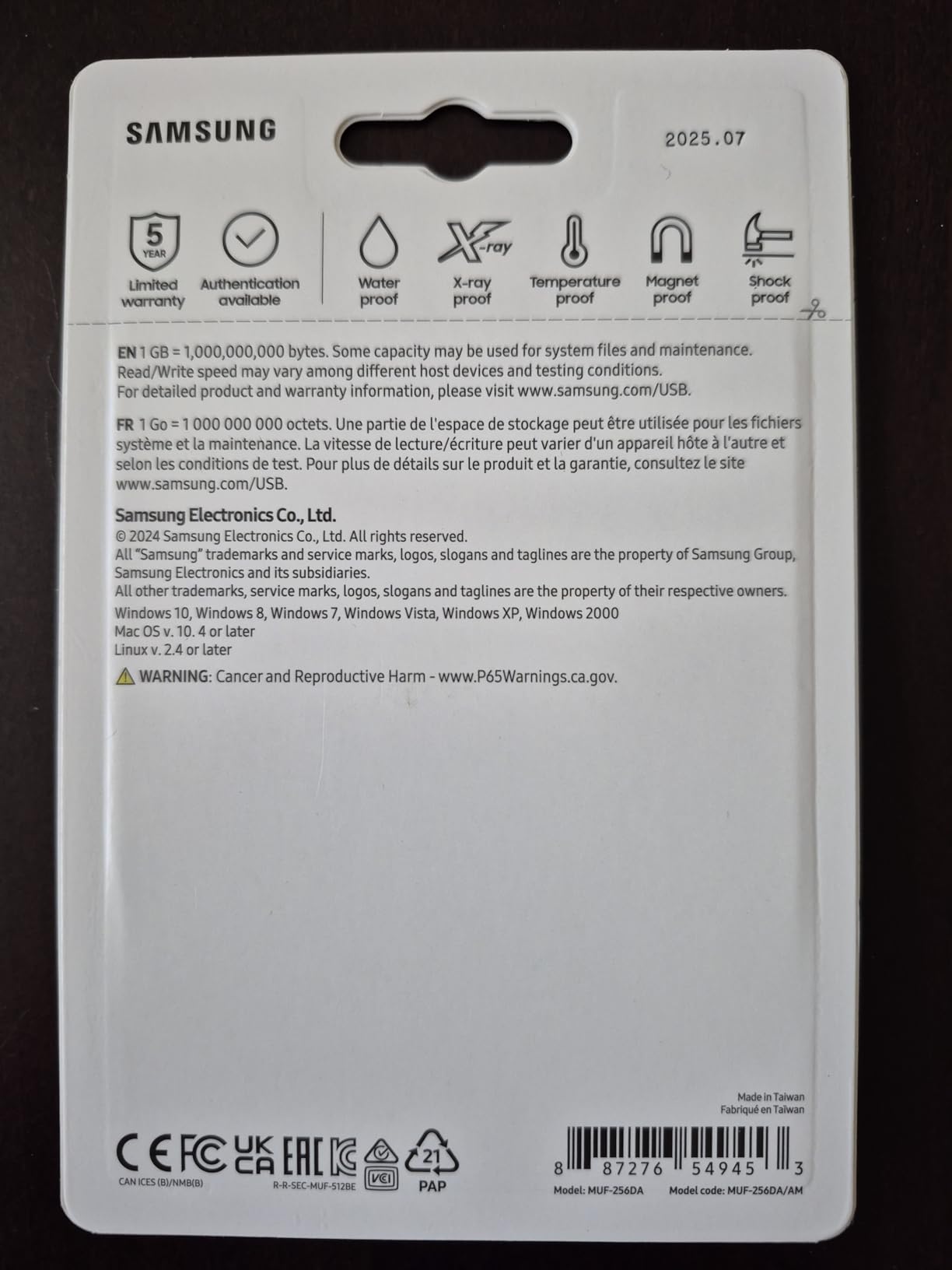 Samsung Type-C USB Flash Drive, 256GB, Transfers 4GB Files in 11 Secs w/Up to 400MB/s USB 3.2 Gen 1 Read Speeds, Compatible w/USB 3.0/2.0, Waterproof, 2022, Blue, MUF-256DA/AM - Customer Photo 1
