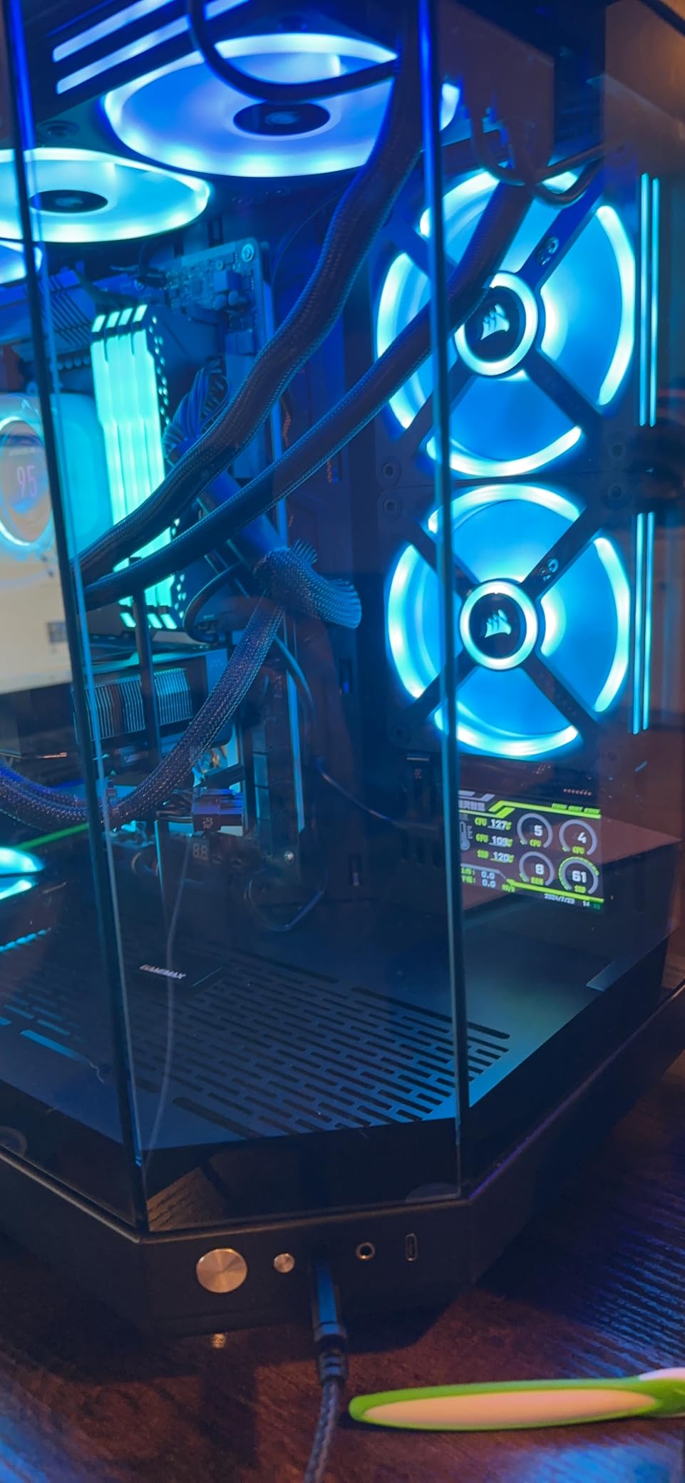 WOWNOVA English Version Computer Temp Monitor, ARGB PC Case Display, IPS USB Mini Screen, CPU RAM HDD Data Monitor - Customer Photo 2