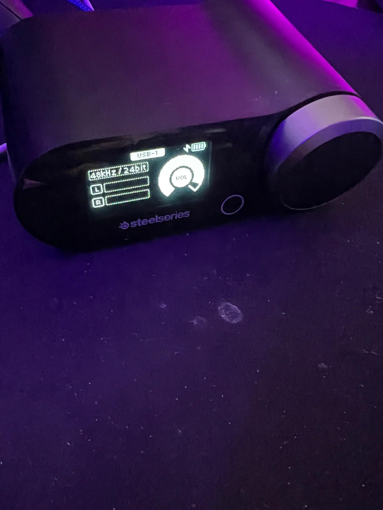 SteelSeries Arctis Nova Pro Wireless Xbox Multi-System Gaming Headset - Premium Hi-Fi Drivers - Active Noise Cancellation Infinity Power System - Stealth Mic - Xbox, PC, PS5, PS4, Switch, Mobile - Customer Photo 2