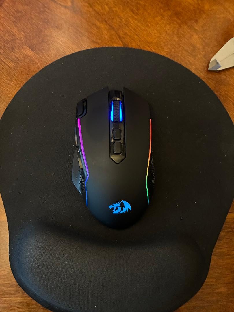 Redragon M810 Pro Wireless Gaming Mouse, 10000 DPI Wired/Wireless Gamer Mouse w/Rapid Fire Key, 8 Macro Buttons, 45-Hour Reliable Power Capacity and RGB Backlit for PC/Mac/Laptop - Customer Photo 2