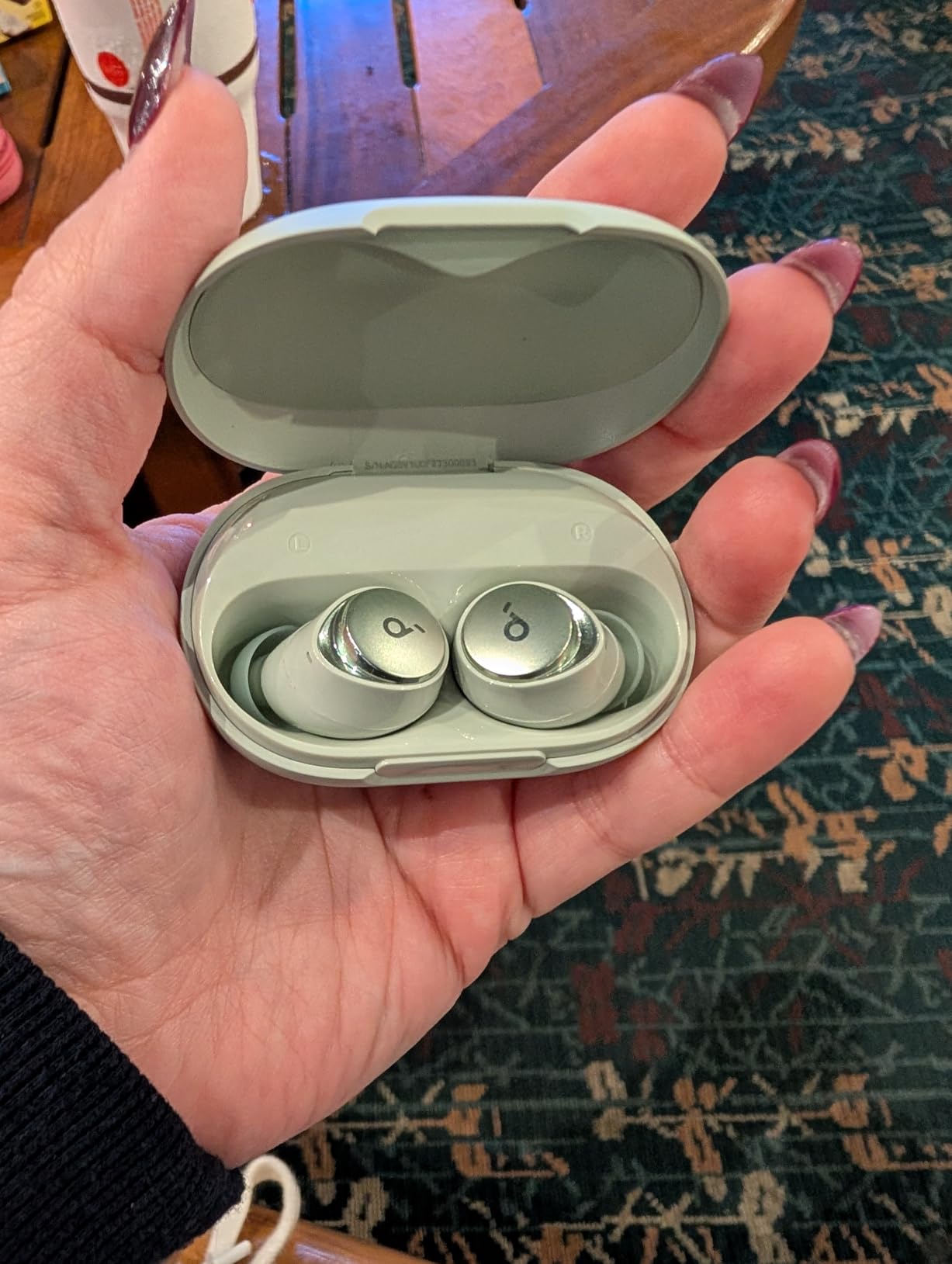 Soundcore by Anker Space A40 Auto-Adjustable Active Noise Cancelling Wireless Earbuds, Reduce Noise by Up to 98%, 50H Playtime, Comfortable Fit, App Customization, Wireless Charge (White) - Customer Photo 2