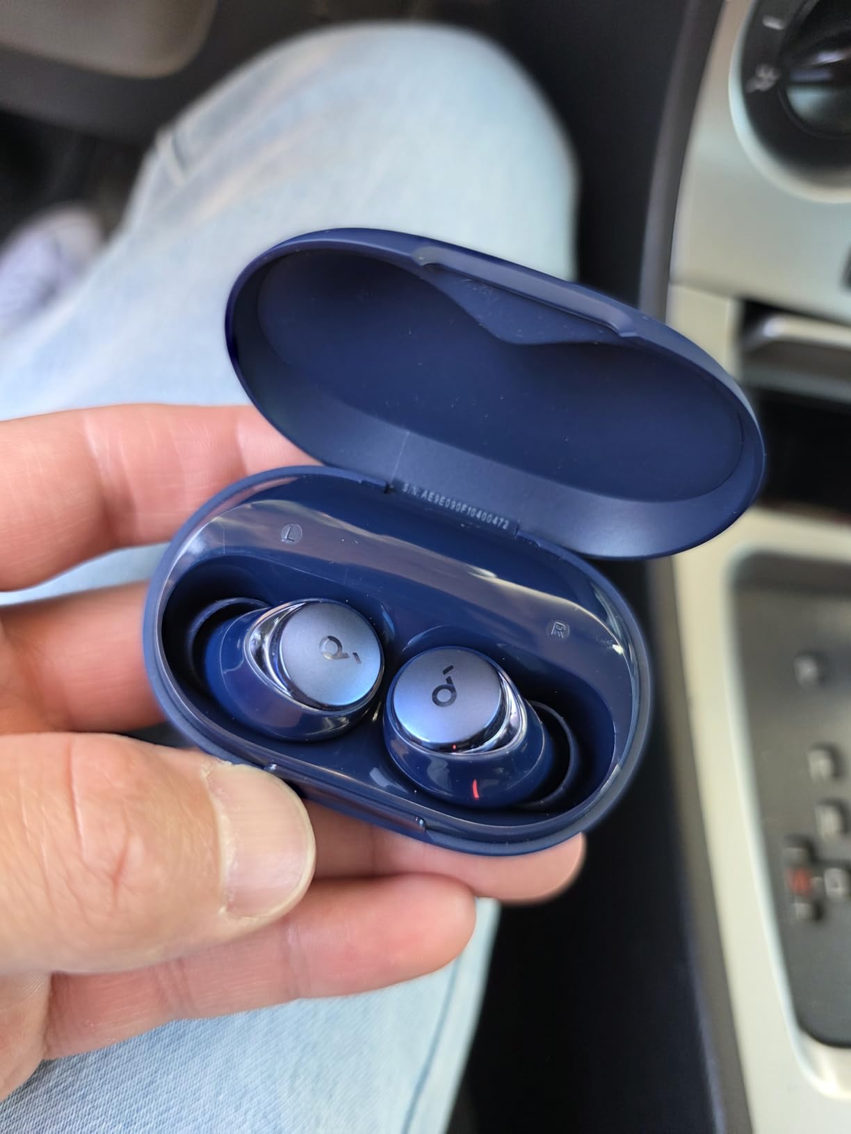 Soundcore by Anker Space A40 Auto-Adjustable Active Noise Cancelling Wireless Earbuds, Reduce Noise by Up to 98%, 50H Playtime, Comfortable Fit, App Customization, Wireless Charge (White) - Customer Photo 5