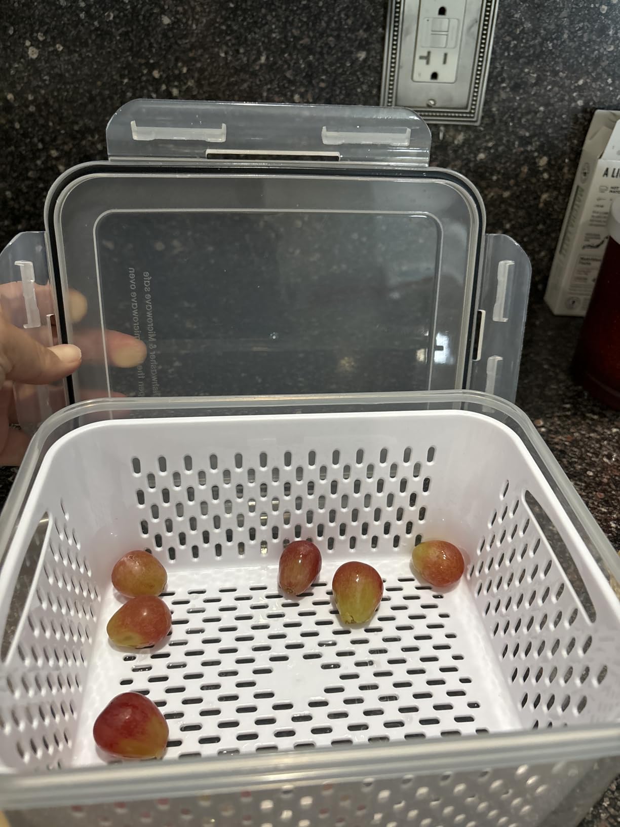 5 PCS Large Fruit Containers for Fridge - Leakproof Food Storage Containers with Removable Colander - Dishwasher & microwave safe Produce Containers Keep Fruits, Vegetables, Berry, Meat Fresh longer - Customer Photo 1